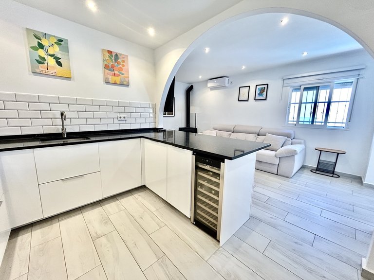 Villa for Sale in Villamartin, Alicante 12