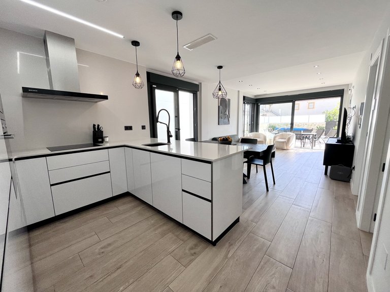 Villa for Sale in Costa Blanca Punta Prima, Alicante 3