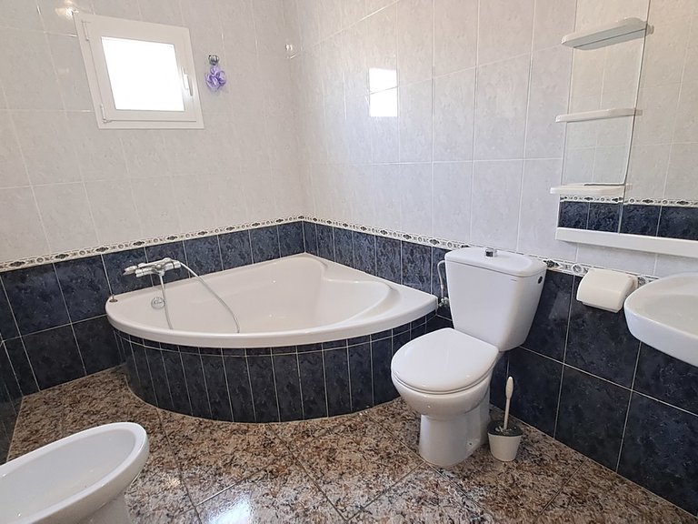 Villa for Sale in Costa Blanca Villamartin, Alicante 19