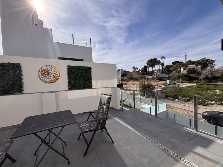 Villa for Sale in Costa Blanca Villamartin, Alicante 31