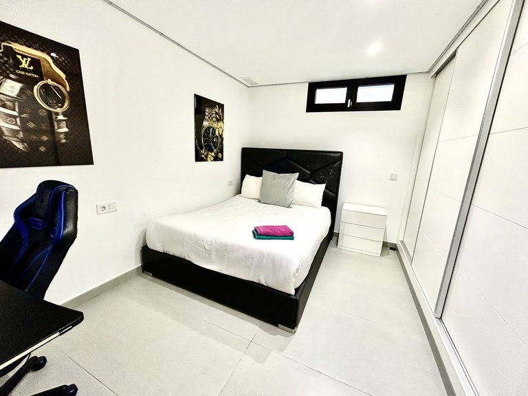 Villa for Sale in Costa Blanca Los Balcones, Alicante 28