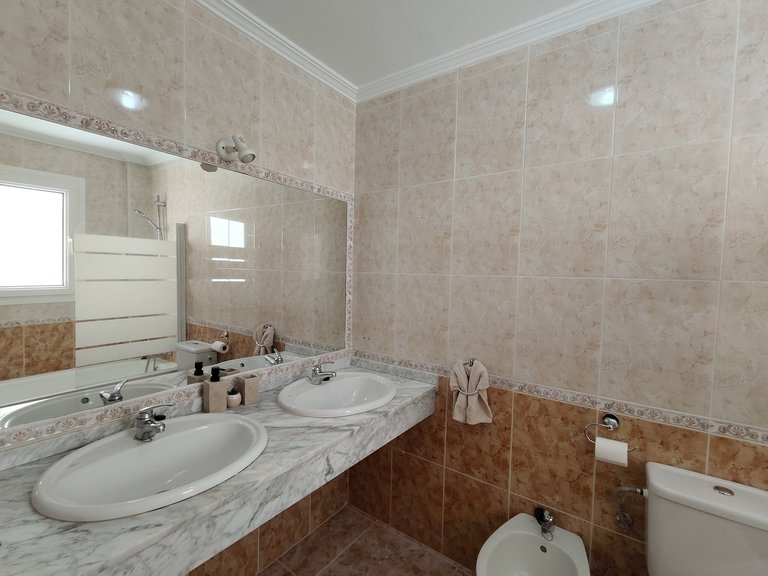 Apartment for Sale in Cabo Roig, Alicante 17