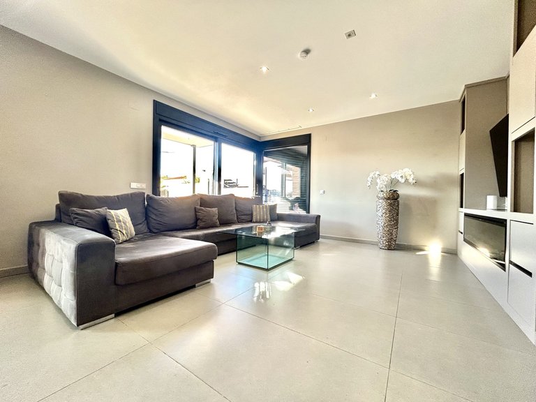 Villa for Sale in Costa Blanca Los Balcones, Alicante 5
