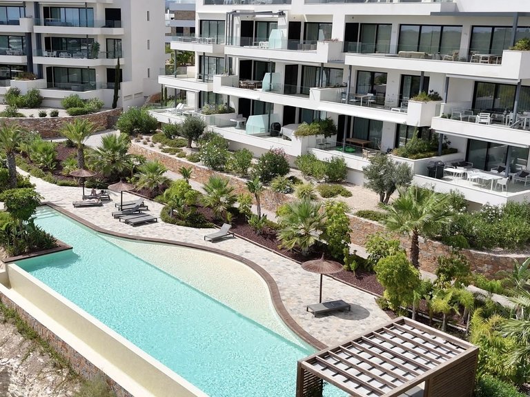 Apartment for Sale in Costa Blanca Las Colinas Golf, Alicante 1