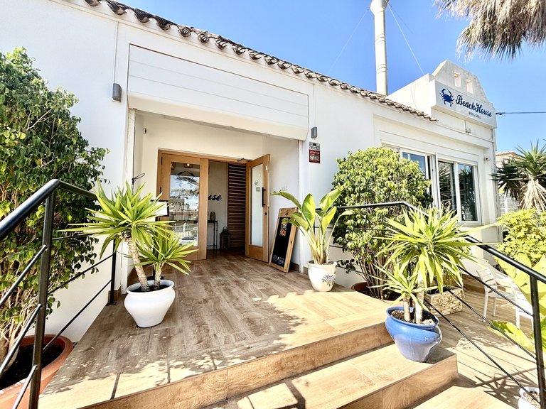 Commercial for Sale in Costa Blanca Cabo Roig, Alicante 7