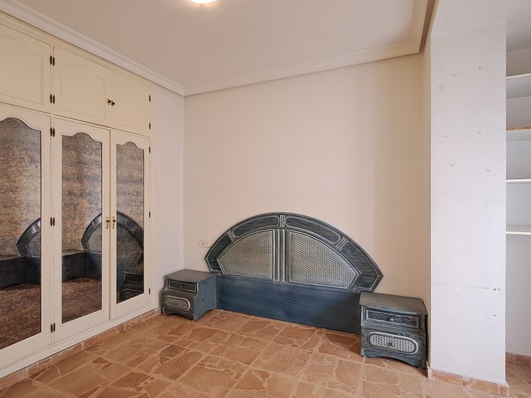 Apartment for Sale in Costa Blanca Torrevieja, Alicante 24