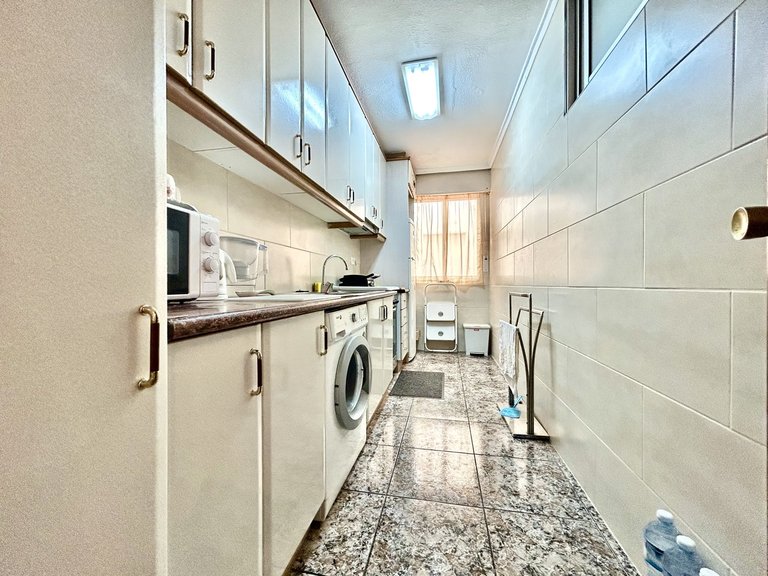 Apartment for Sale in Punta Prima, Alicante 8