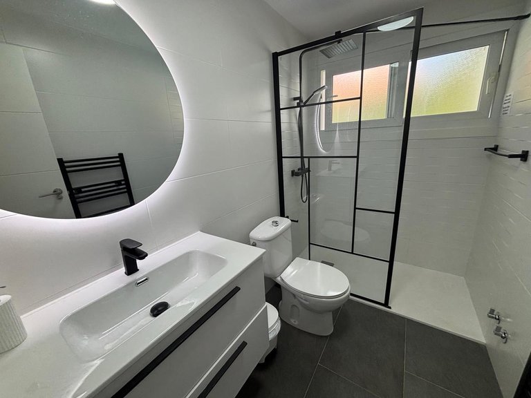 Villa for Sale in Dehesa De Campoamor, Alicante 16