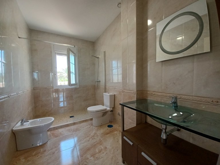 Villa for Sale in Cabo Roig, Alicante 34