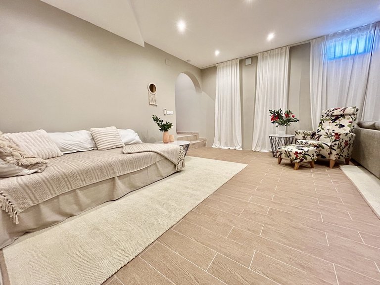 Villa for Sale in La Zenia, Alicante 36