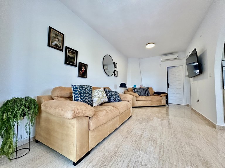 Villa for Sale in Villamartin, Alicante 4
