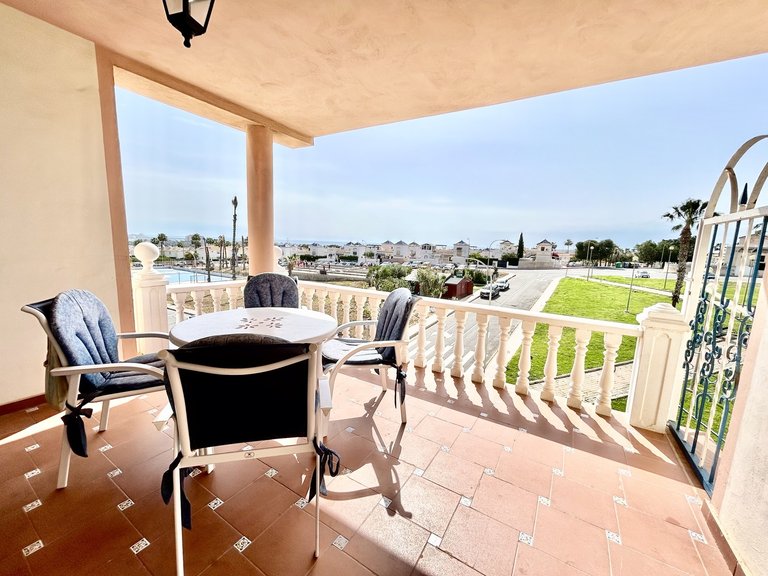 Apartment for Sale in Los Altos, Alicante 3