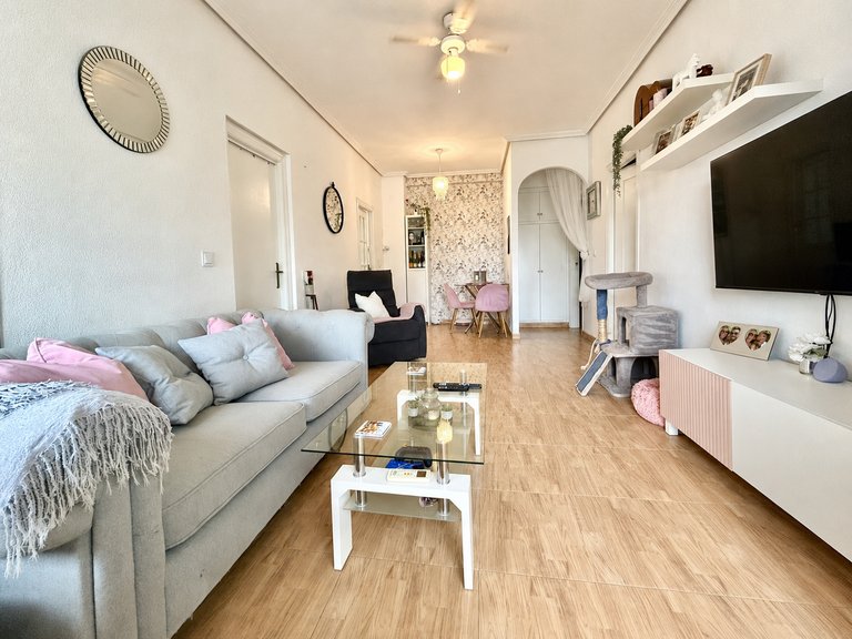 Apartment for Sale in Cabo Roig, Alicante 2