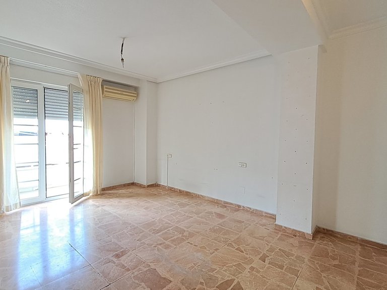 Apartment for Sale in Costa Blanca Torrevieja, Alicante 6