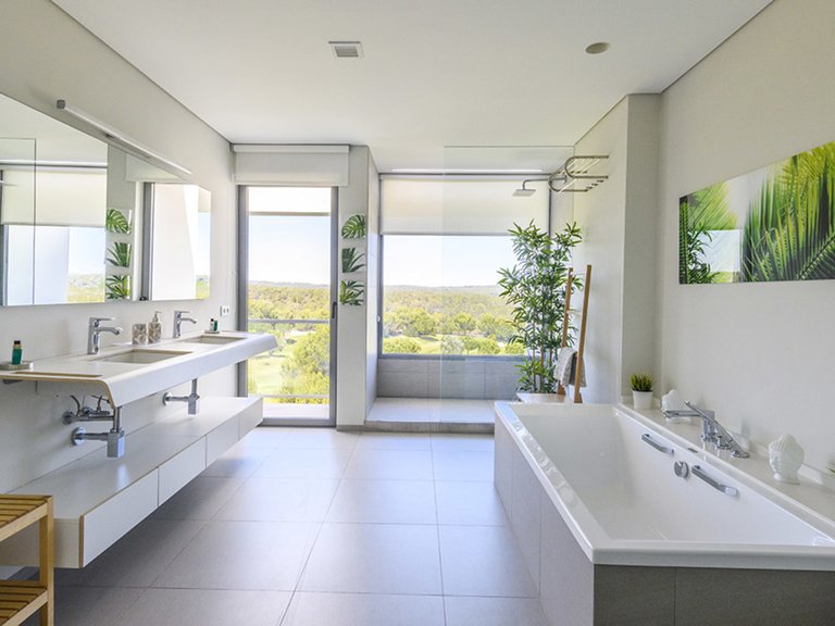 Villa for Sale in Las Colinas Golf Resort, Alicante 13