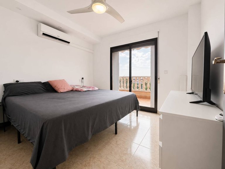 Villa for Sale in Costa Blanca Villamartin, Alicante 7