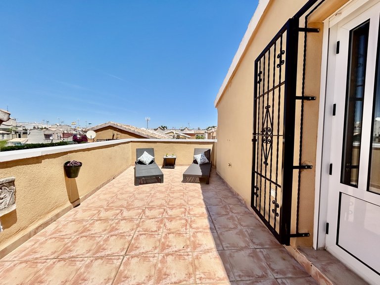 Villa for Sale in Costa Blanca Los Balcones, Alicante 27