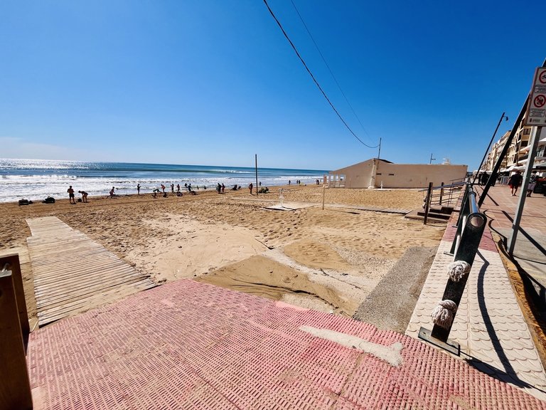 Apartment for Sale in Guardamar Del Segura, Alicante 25