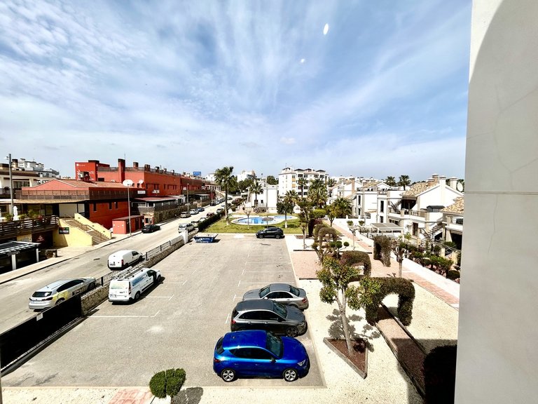 Apartment for Sale in Villamartin, Alicante 31