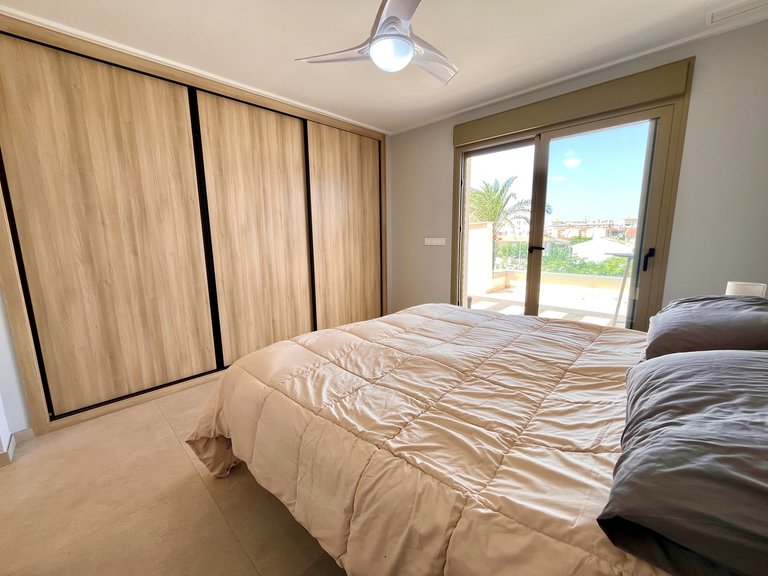 Penthouse for Sale in Costa Blanca Torre De La Horadada, Alicante 14