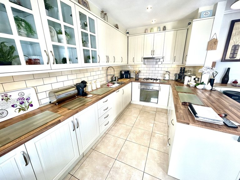 Villa for Sale in Costa Blanca Villamartin, Alicante 8