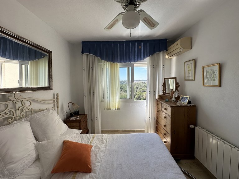 Villa for Sale in Las Ramblas, Alicante 32