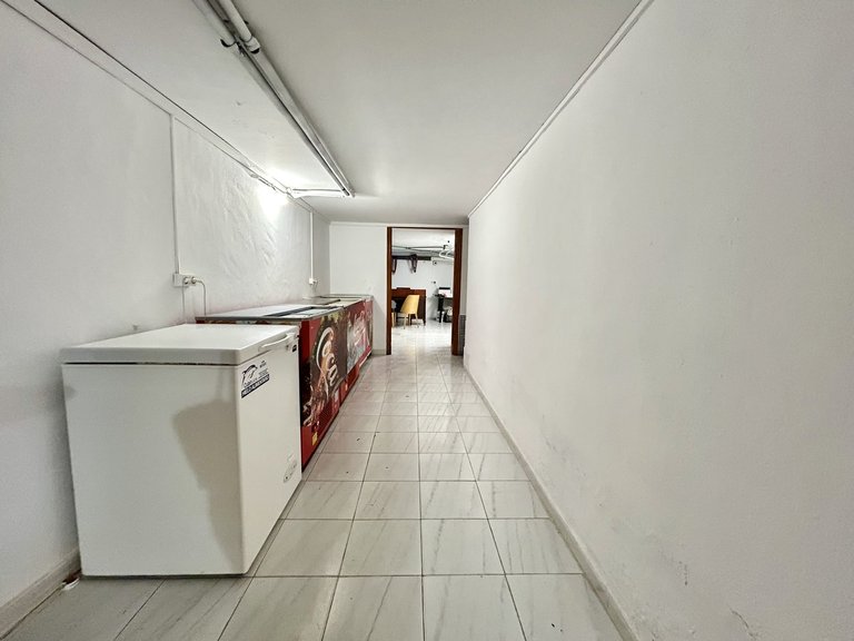 Commercial for Sale in Costa Blanca Cabo Roig, Alicante 40