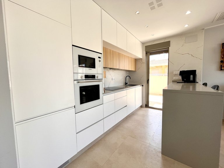 Penthouse for Sale in Costa Blanca Torre De La Horadada, Alicante 5