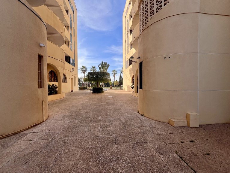 Apartment for Sale in Torrevieja, Alicante 29