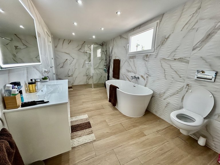 Villa for Sale in Costa Blanca Cabo Roig, Alicante 14