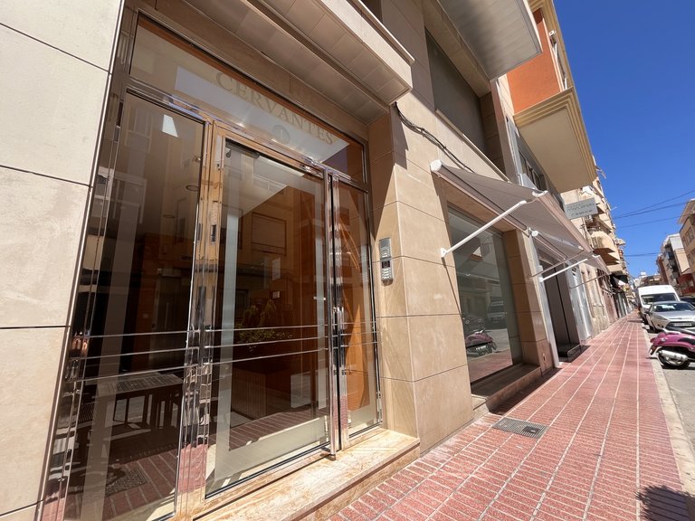 Apartment for Sale in Santa Pola, Alicante 2