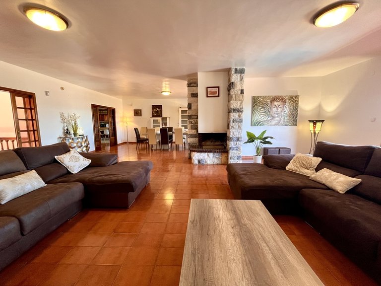 Villa for Sale in La Nucia, Alicante 4