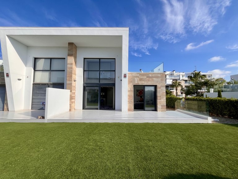 Villa for Sale in Inland Los Dolses, Alicante 33