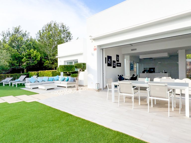 Villa for Sale in Costa Blanca Las Colinas Golf, Alicante 3