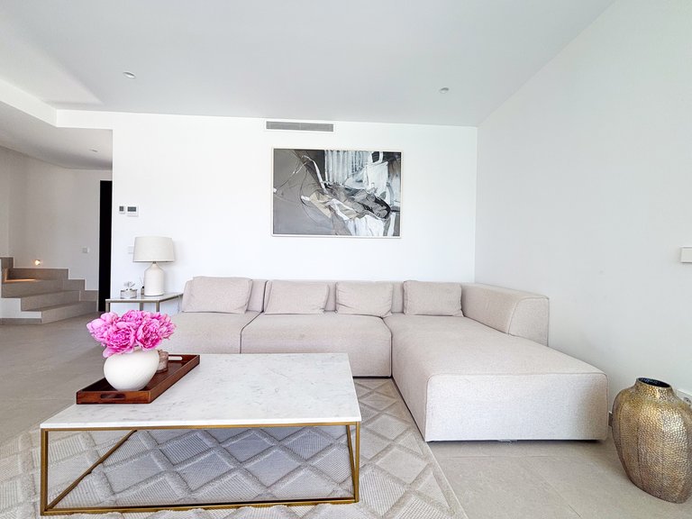 Villa for Sale in Cabo Roig, Alicante 13