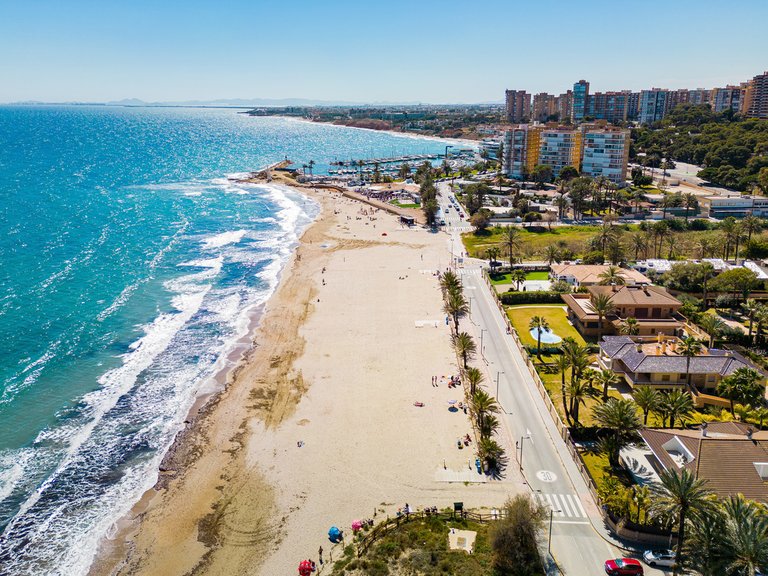 Villa for Sale in Dehesa De Campoamor, Alicante 31