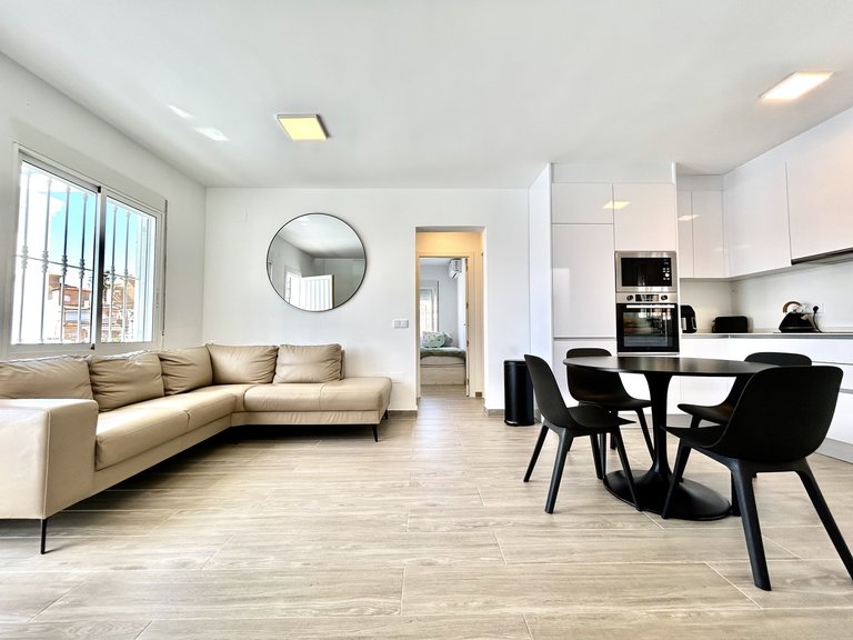 Villa for Sale in Costa Blanca Villamartin, Alicante 3