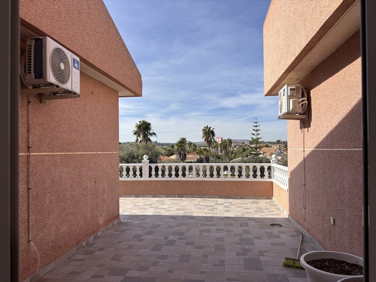 Villa for Sale in Costa Blanca Benijofar, Alicante 41