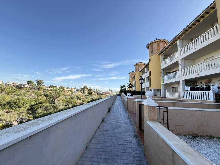 Apartment for Sale in Cabo Roig, Alicante 2