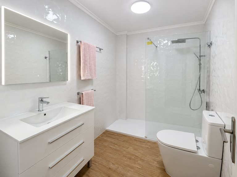 Apartment for Sale in Cabo Roig, Alicante 13