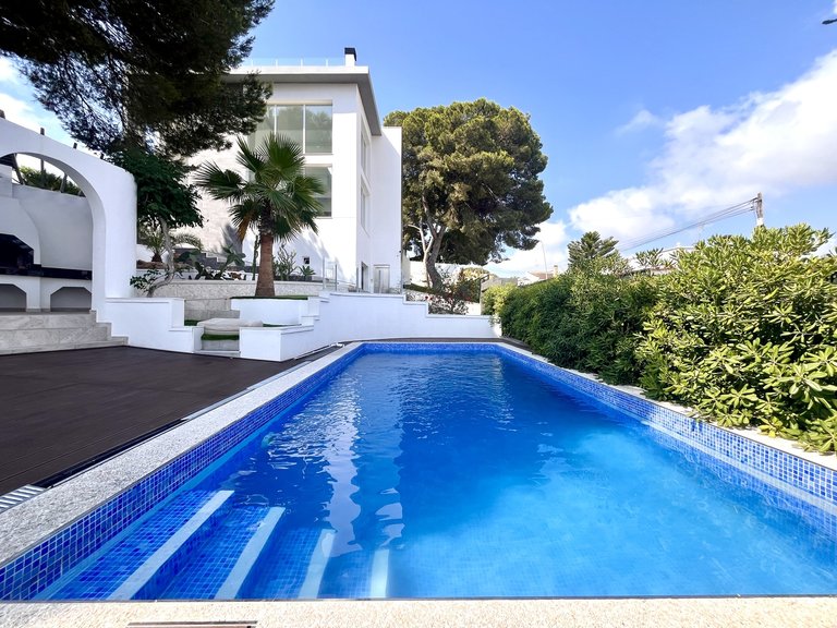 Villa for Sale in Costa Blanca Los Balcones, Alicante 33