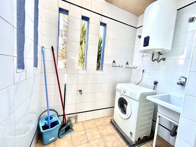 Town House for Sale in Costa Blanca Cabo Roig, Alicante 30