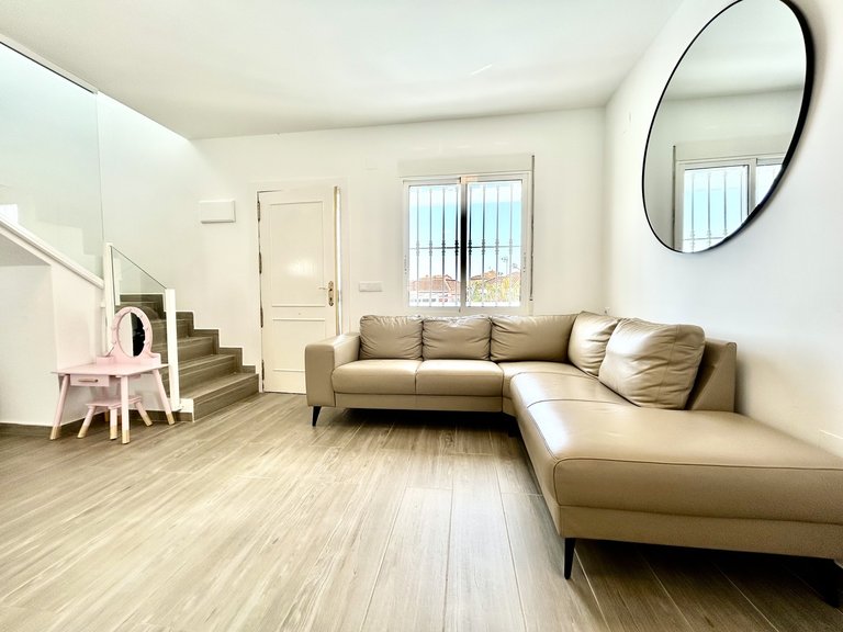 Villa for Sale in Costa Blanca Villamartin, Alicante 5