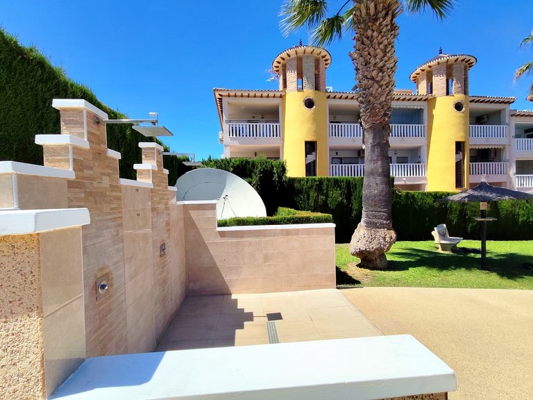 Apartment for Sale in Villamartin, Alicante 23