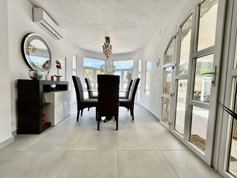 Villa for Sale in Costa Blanca Cabo Roig, Alicante 6
