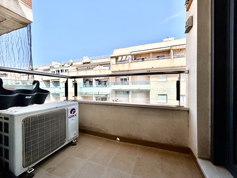 Apartment for Sale in Torrevieja, Alicante 23