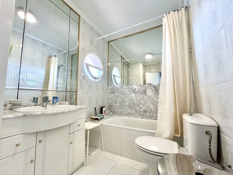 Apartment for Sale in Los Altos, Alicante 25
