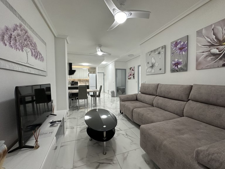 Apartment for Sale in Torrevieja, Alicante 11