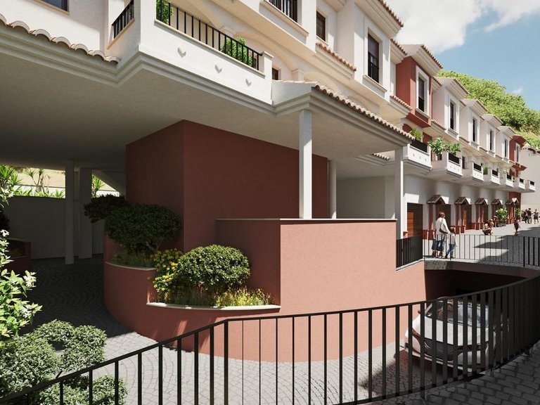 Town House for Sale in Almunecar, Granada 4