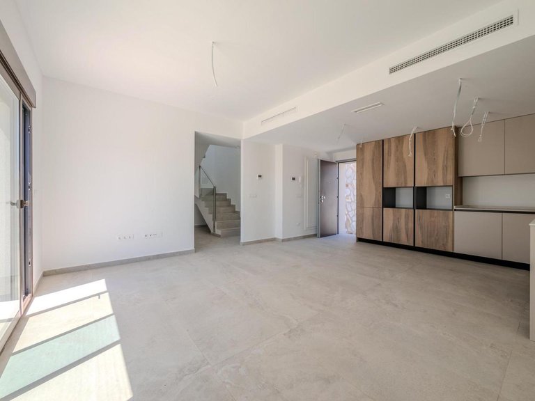 Villa for Sale in Algorfa, Alicante 9